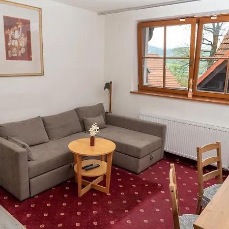 Gasthuis Jizdarna 3*